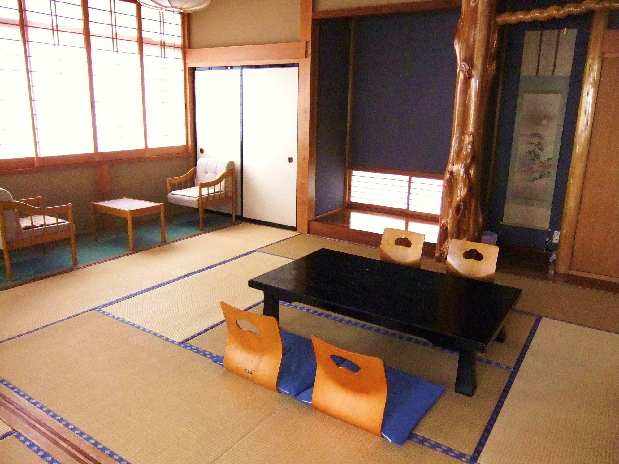 Nishimiyasou Hotel Fujikawaguchiko Luaran gambar